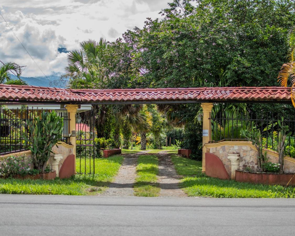 Linda Casa De Verano Con Amplias Zonas Verdes San Isidro De El General المظهر الخارجي الصورة